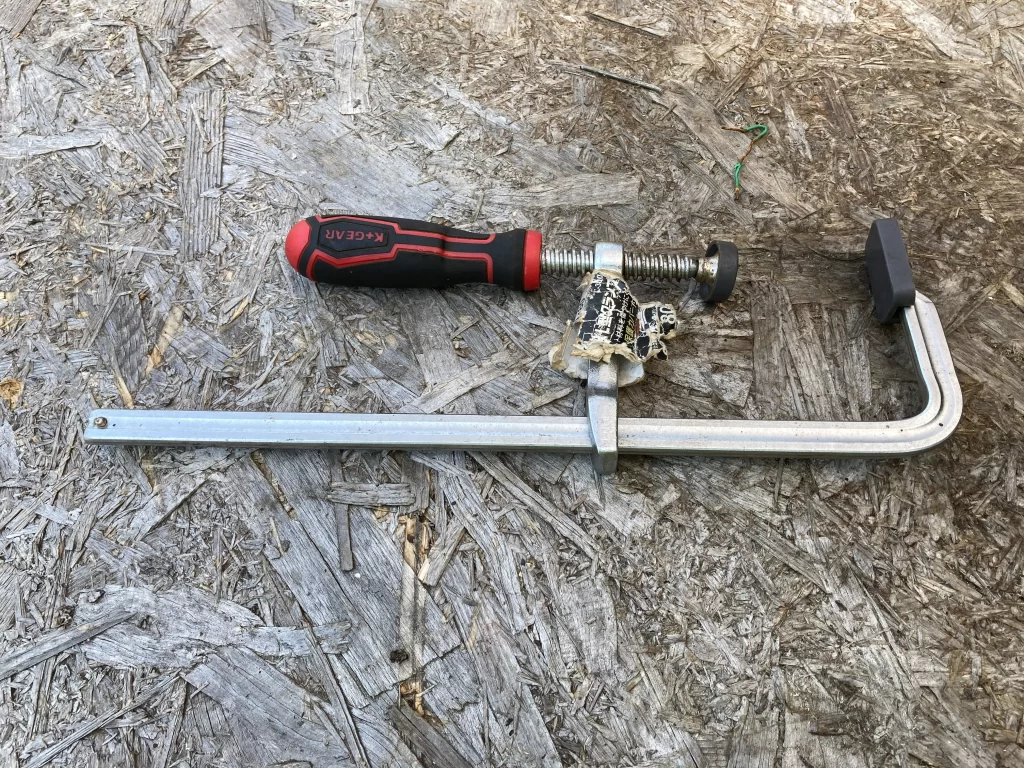 100均セリアクランプ2