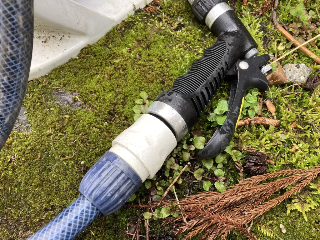 ダイソー蛇口ニップル1